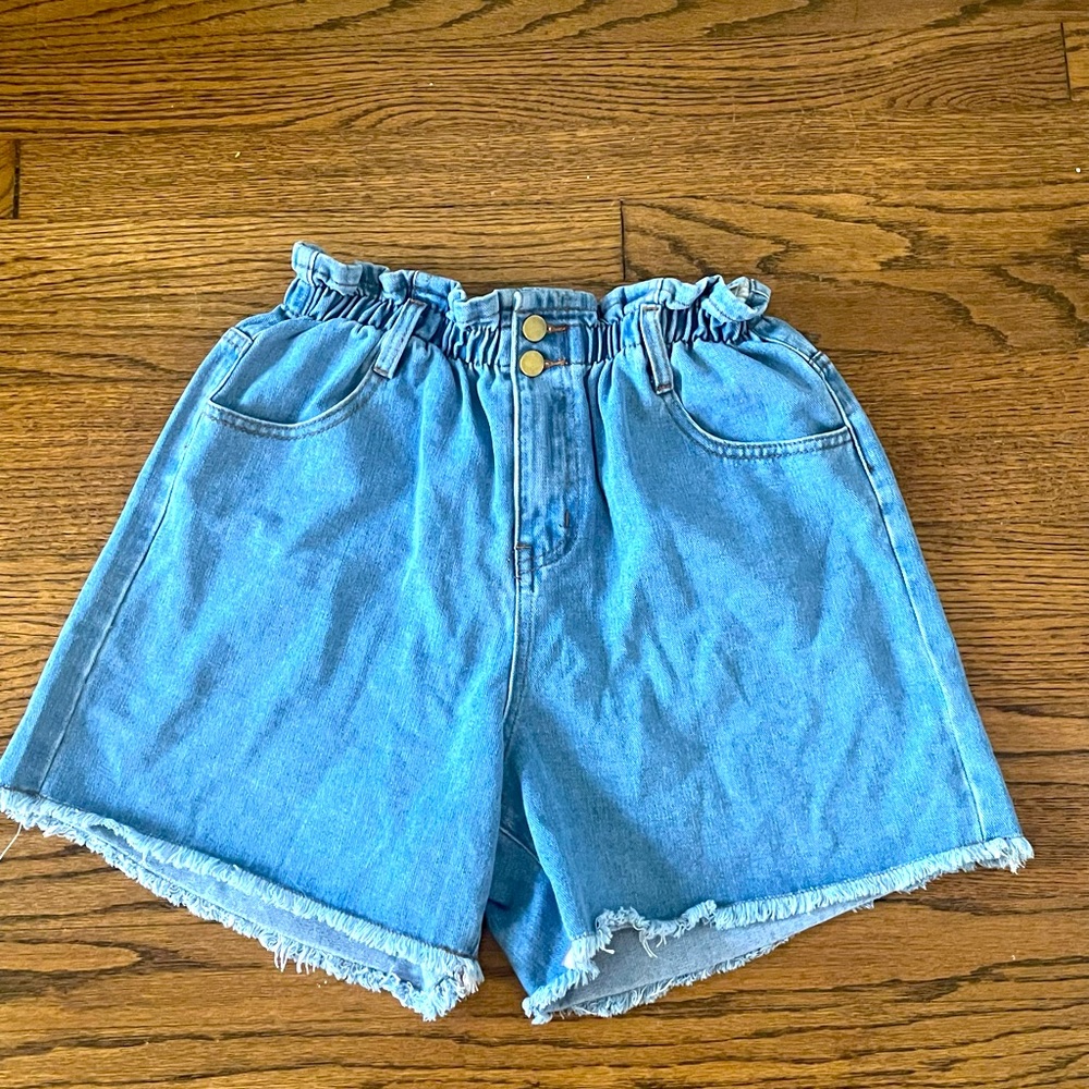 Princess Polly denim paper bag shorts!